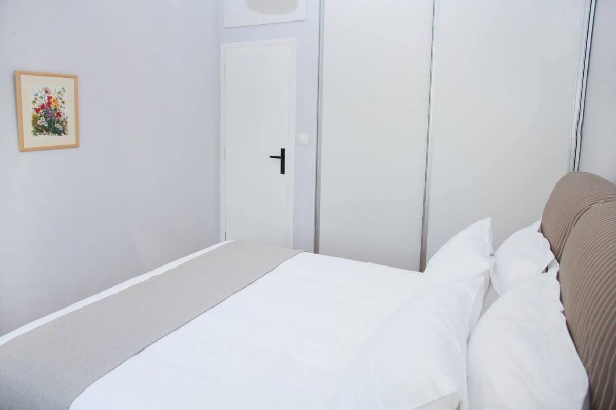 Fully Renovated, Modern Beauty In Central Athens! Exteriör bild