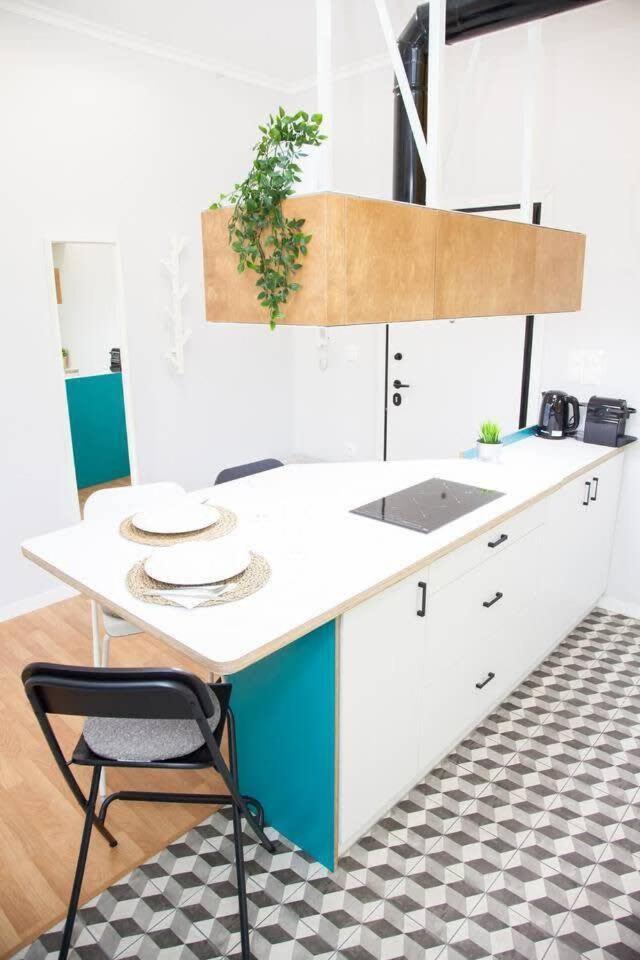 Fully Renovated, Modern Beauty In Central Athens! Exteriör bild